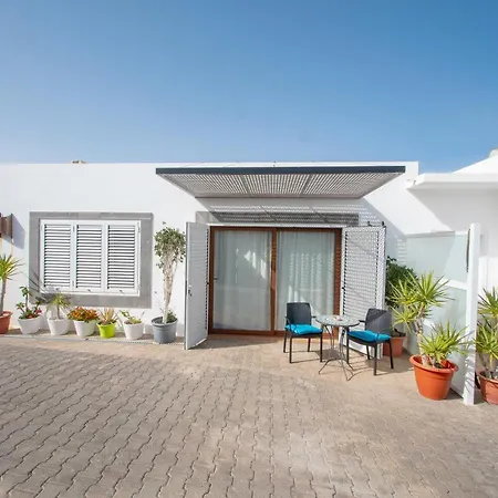 Seashells Apartment